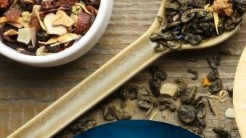 Las infusiones de hierbas son aliadas para mantener el hígado sano.