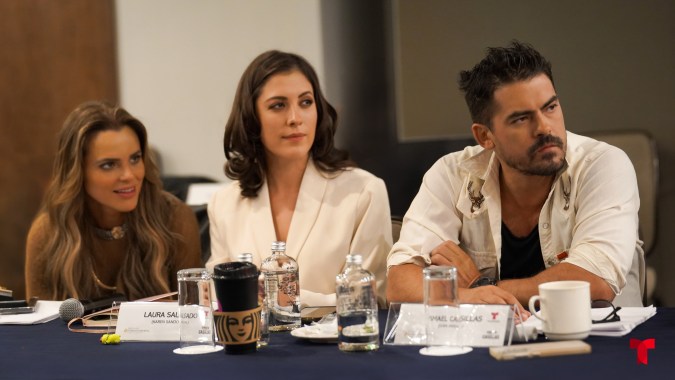 Isabella Castillo, Karen Sandoval e Ivan Arana.