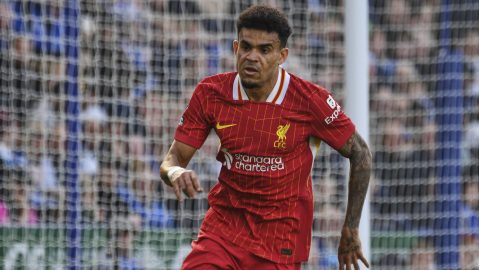 Luis Díaz durante un partido entre el Liverpool y el Leicester City.