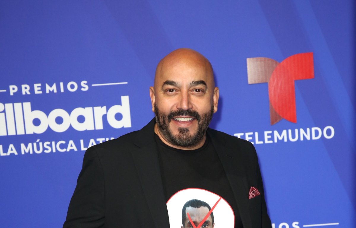 ¿Lupillo Rivera coquetea con Valentina Valderrama?