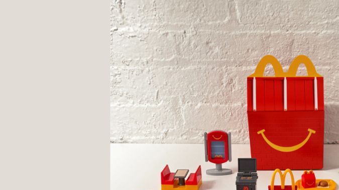 La colección de juguetes regresa desde papas fritas hasta una registradora.