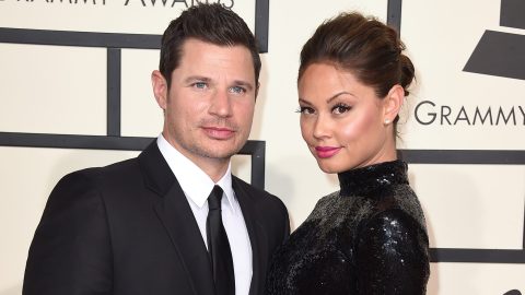 El encargado de vender la casa de Nick y Vanessa Lachey es Mauricio Umansky.El encargado de vender la casa de Nick y Vanessa Lachey es Mauricio Umansky.
