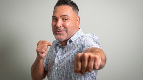 Óscar de la Hoya querría comprar o construir otras casa en Las Vegas.