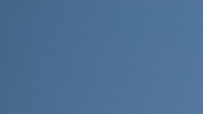 ningún cuidado de verano está completo sin un protector solar de amplio espectro SPF 30 o superior.