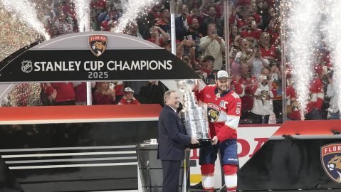 Florida Panthers celebrando la Stanley Cup.