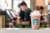 Starbucks se apoya en la Inteligencia Artificial para facilitar las recetas a los baristas.
