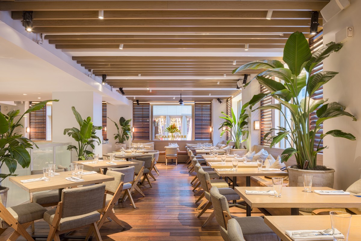 Tommy Bahama Restaurant & Bar: un oasis tropical en el corazón de Nueva York