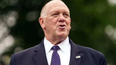 El zar fronterizo de la Casa Blanca, Tom Homan, habla con los medios en la Casa Blanca, Washington, DC, EE. UU., 29 de mayo de 2025.