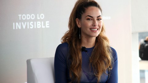 Bárbara Mori relató que fue al ayudar a su madre cuando su vida cambió por completo.