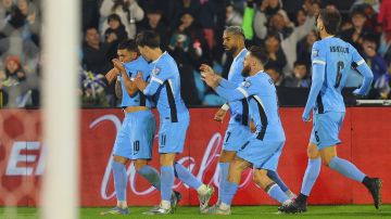 Uruguay quedó a un punto del Mundial tras superar a Venezuela en Montevideo