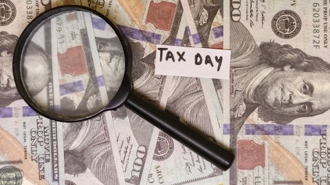 irs-investigacion-regla-bancaria-reporte-cuenta-extranjera