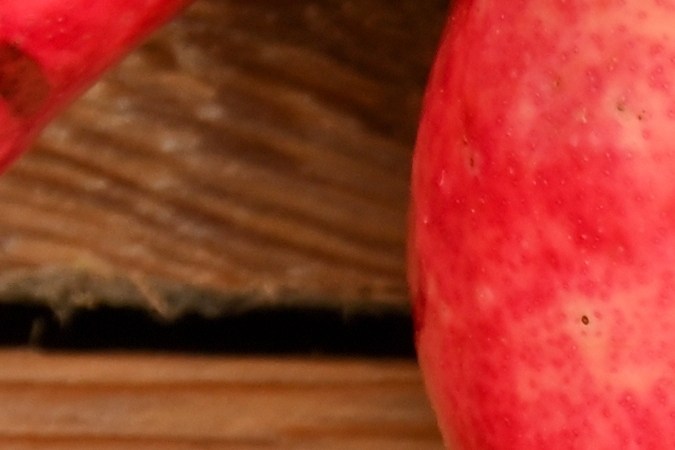 El jugo de granada es una poderosa bebida que ayuda a mejorar funciones del organismo.