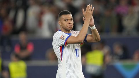 Kylian Mbappe durante el partido de Nations League entre Francia y España.