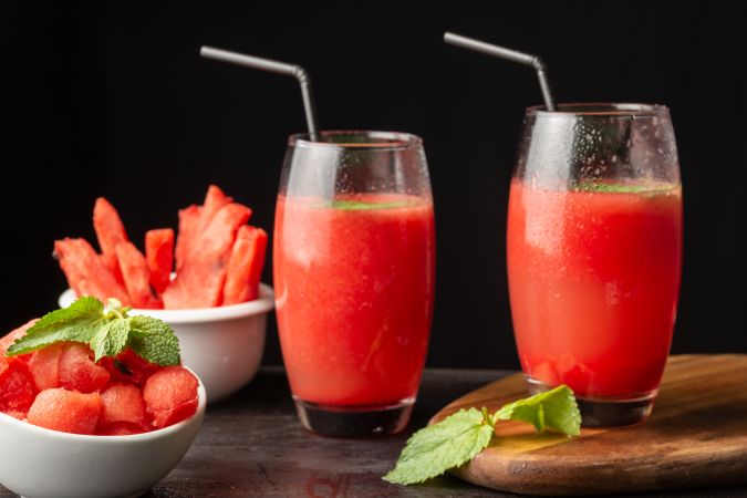 La sandía en rica en agua y vitaminas.
