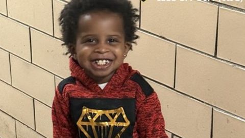 Alerta por niño desaparecido en NYC.