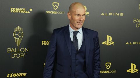 Zinedine Zidane durante la ceremonia del Balón de Oro en 2022.