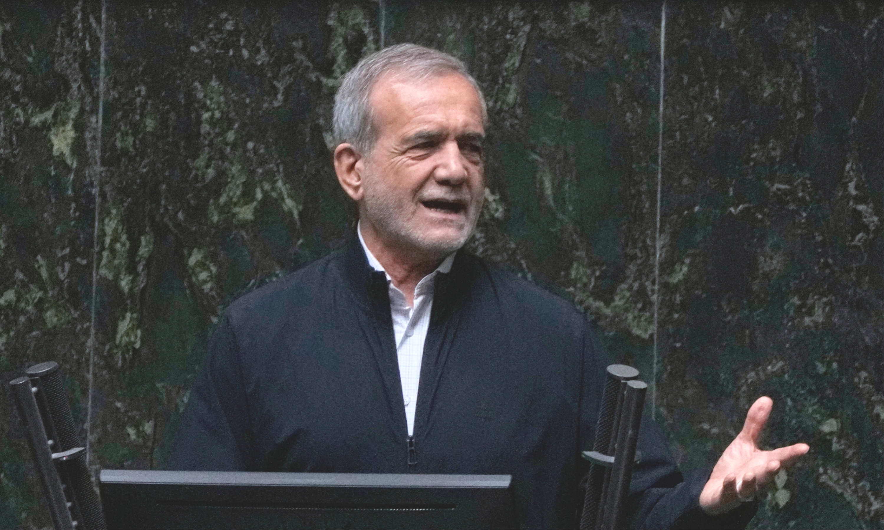 El presidente de Irán aseguró que Israel intentó matarlo en un bombardeo