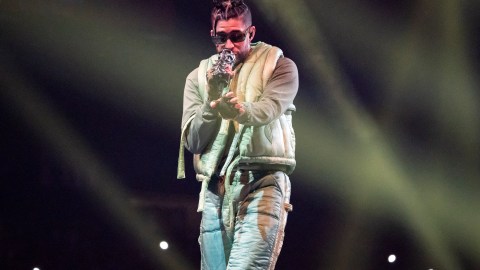 Reguetonero en un concierto en Illinois