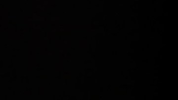 La supuesta estafadora le dijo a la mujer que la única manera de quitar la maldición era si le daba dinero, ya que el dinero es la raíz de todo mal.