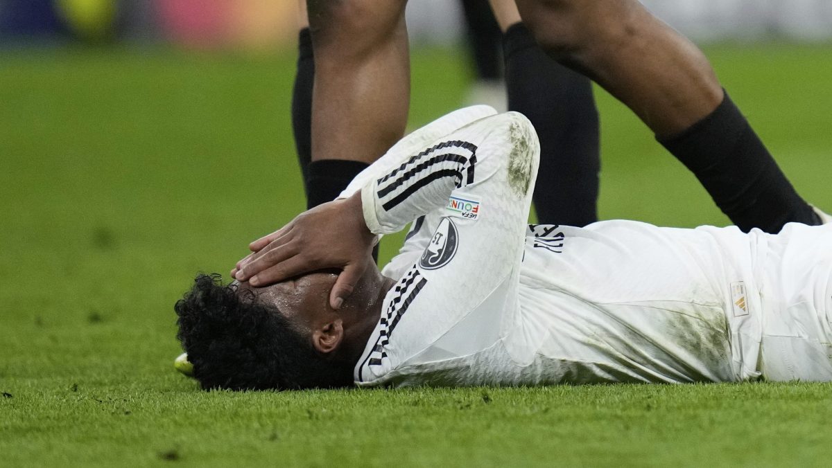 Otra baja en el Real Madrid: Endrick recae de su lesión y estará dos meses más fuera de la cancha