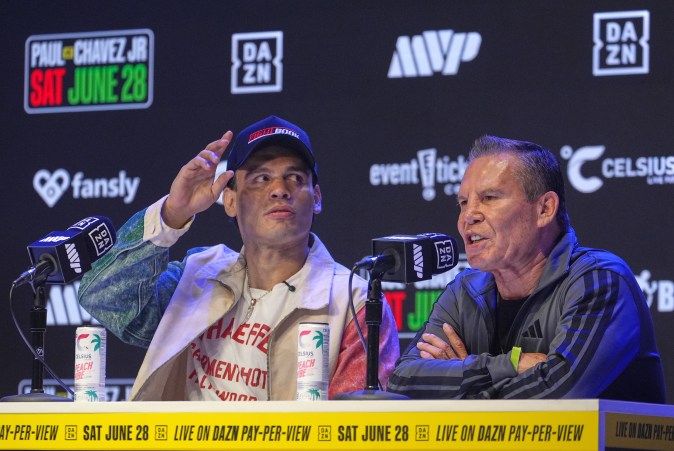 Julio César Chávez revela lo fácil que era enamorar a las actrices.