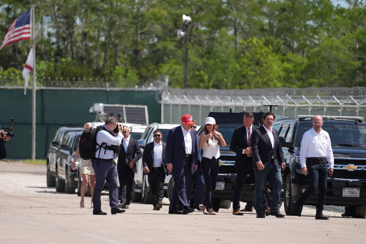 Administración Trump usará $608 millones de FEMA para construir nuevos centros de detención migratorios