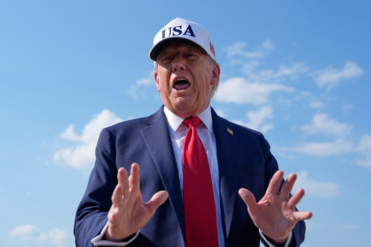 Trump celebra aprobación de su presupuesto: "El pueblo será más rico"