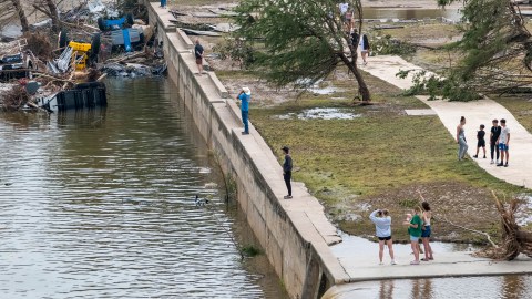 Al menos 15 niños han fallecido.