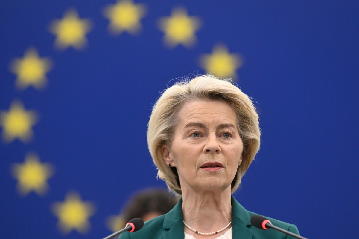 Von der Leyen anuncia el aplazamiento de contramedidas a aranceles de Trump