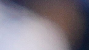 Aaron Judge recorre las bases tras despachar cuadrangular ante Chicago Cubs.