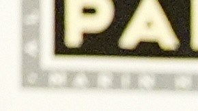 El secretario del Interior, Doug Burgum (derecha), escucha al superintendente del Área Recreativa Nacional Golden Gate, David Smith (centro), hablar sobre el Presidio durante una visita al Centro de Visitantes del Presidio en San Francisco, el jueves 17 de julio de 2025.