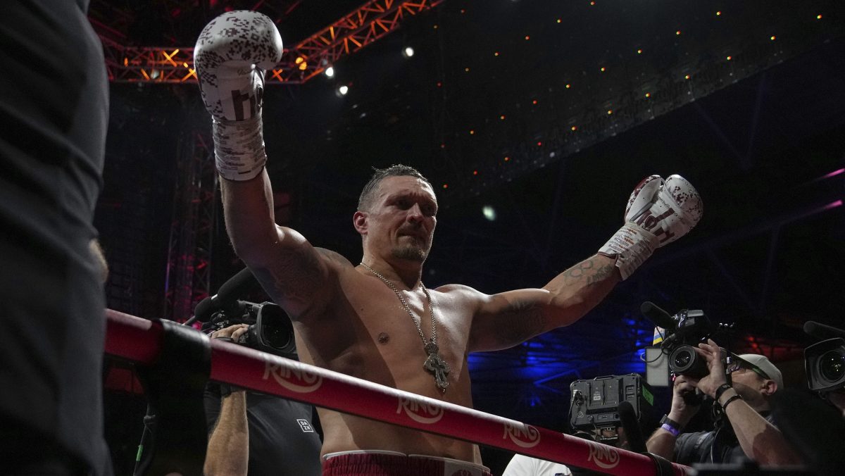 Oleksandr Usyk recuperó campeonato absoluto del peso pesado tras brutal KO a Daniel Dubois
