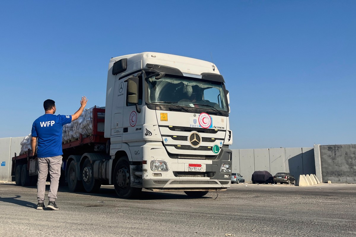 Ingresan a Gaza 35 camiones de la ONU tras cinco días retenidos por Israel