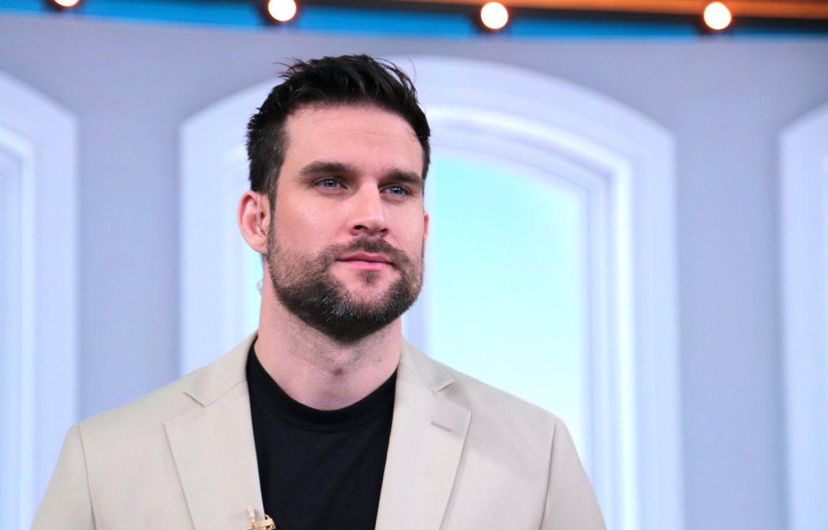 Tensión en Hoy Día: Clovis encara a Aleska Génesis