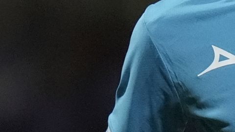 Jersey con el logo de Cruz Azul.