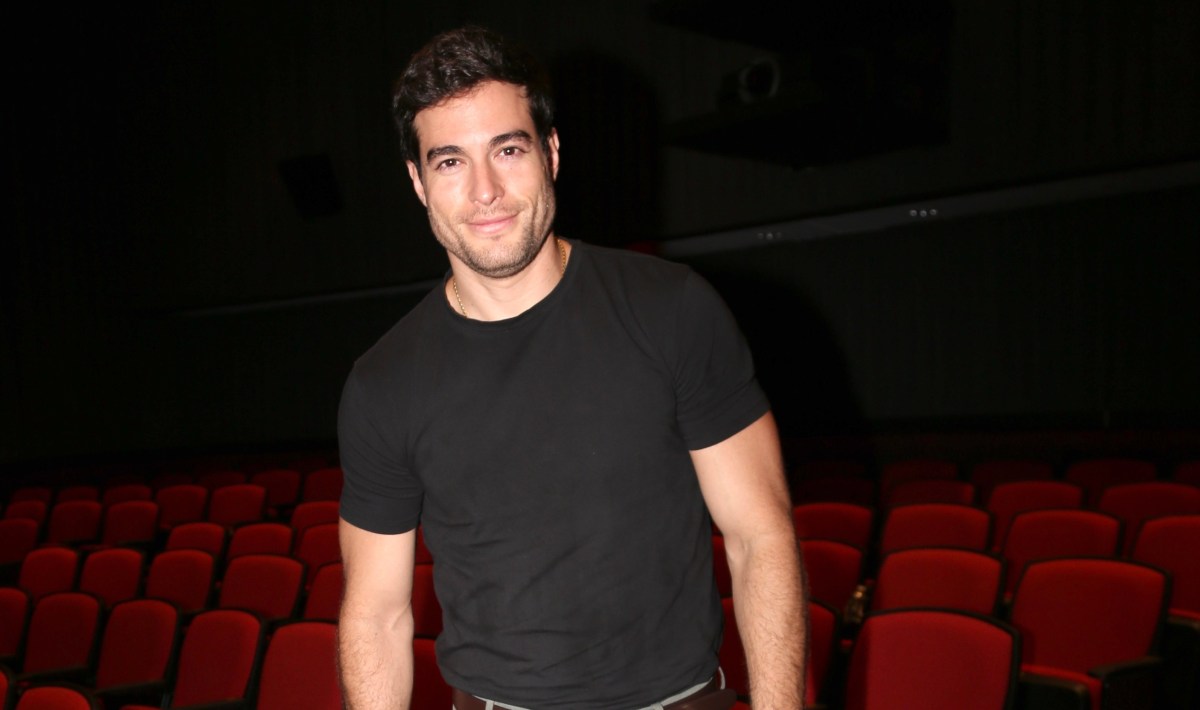 Danilo Carrera comparte cómo el cáncer de su madre transformó su vida