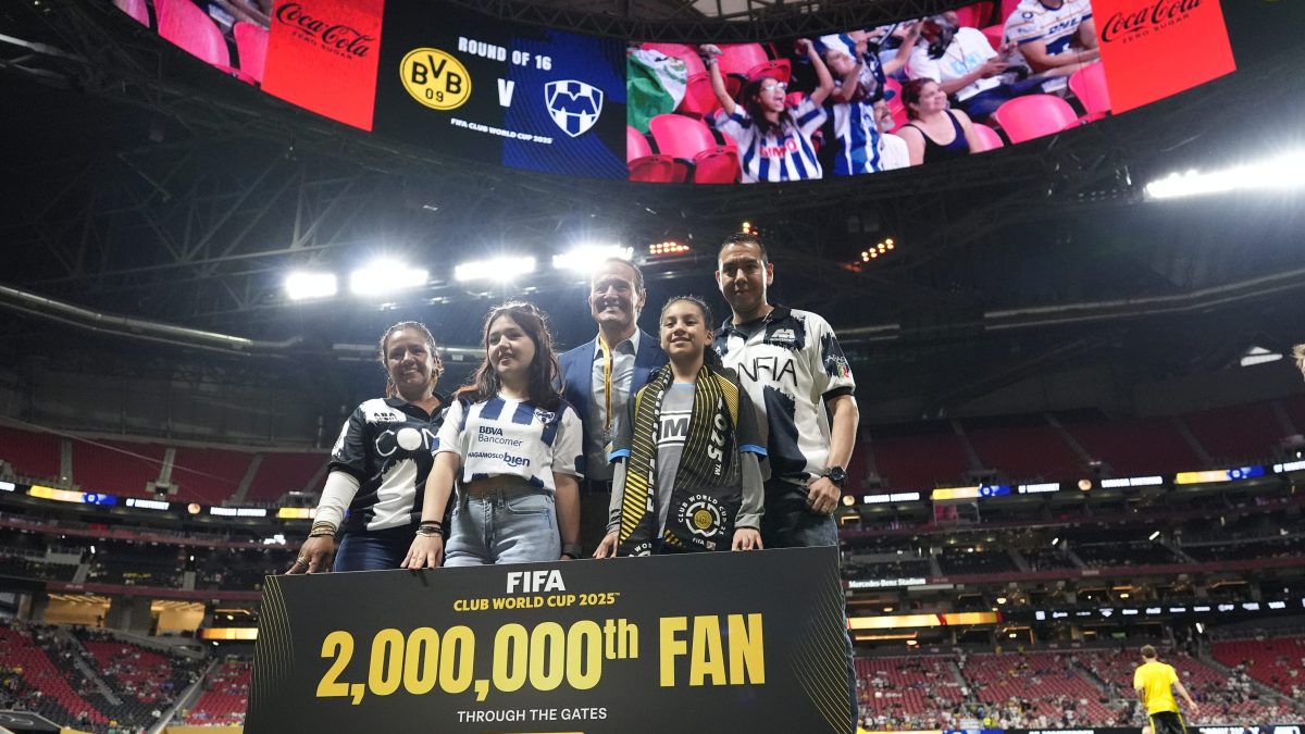 En plena era antimigrante, un mexicano es el fan dos millones del Mundial de Clubes