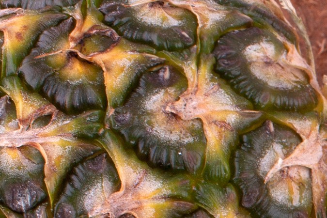 Hay frutas como el maracuyá, que tiene un aporte similar a una cucharada de proteína en polvo.