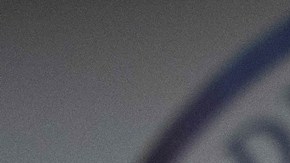 “Me da vergüenza”: hispana a la que ICE le puso un grillete digital en una pierna