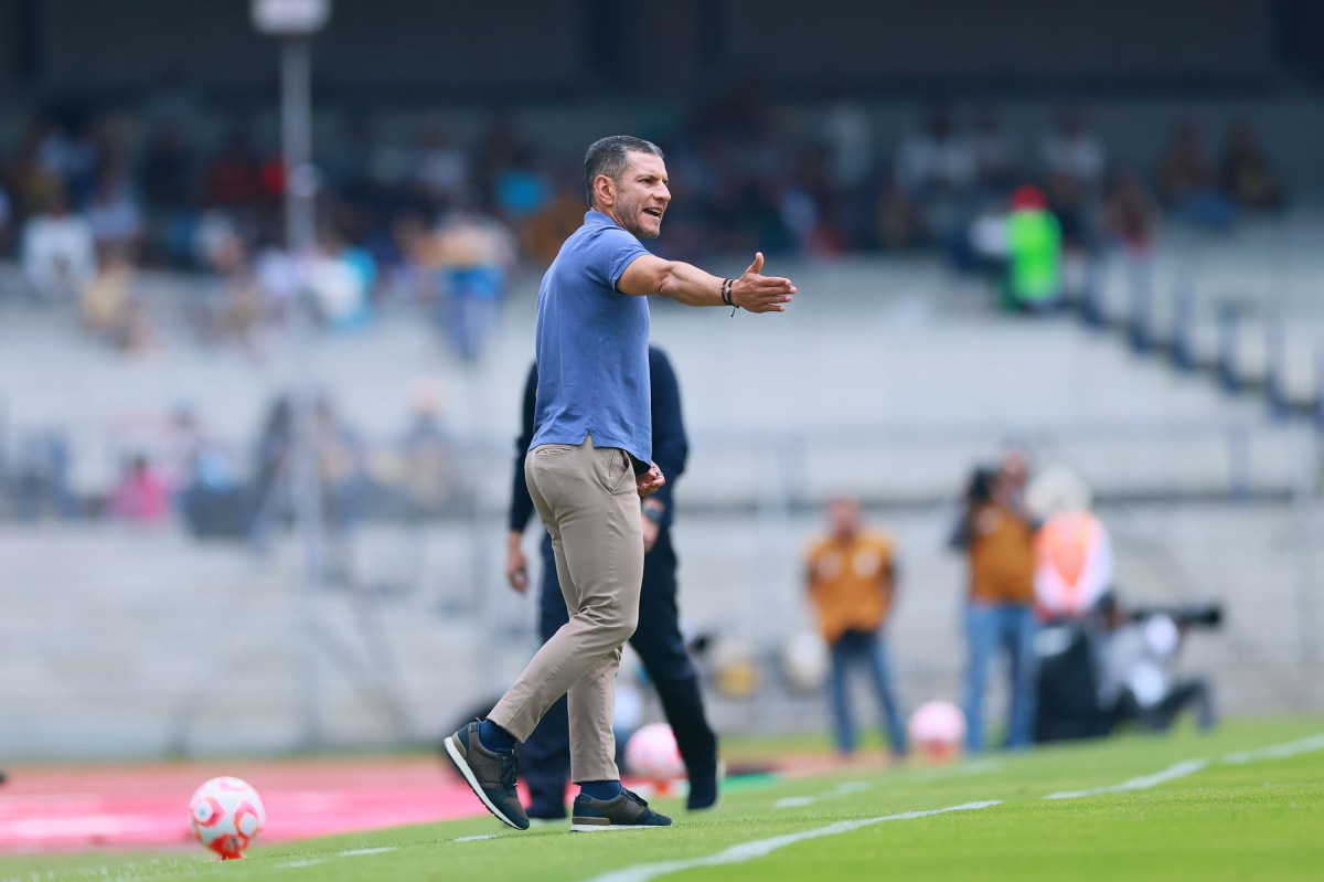 Jaime Lozano asegura que Pumas tendrá éxito cuando complete su plantel