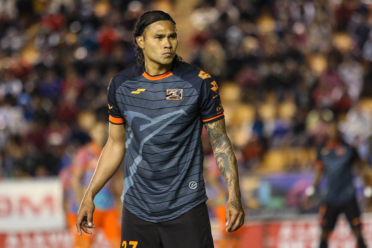 Carlos 'Gullit' Peña fue detenido por conducir en estado de ebriedad