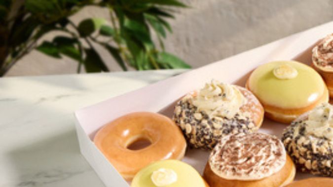 Los sabores a delicia de limón, cannoli y tiramisú predominan en la nueva colección de Krispy Kreme.