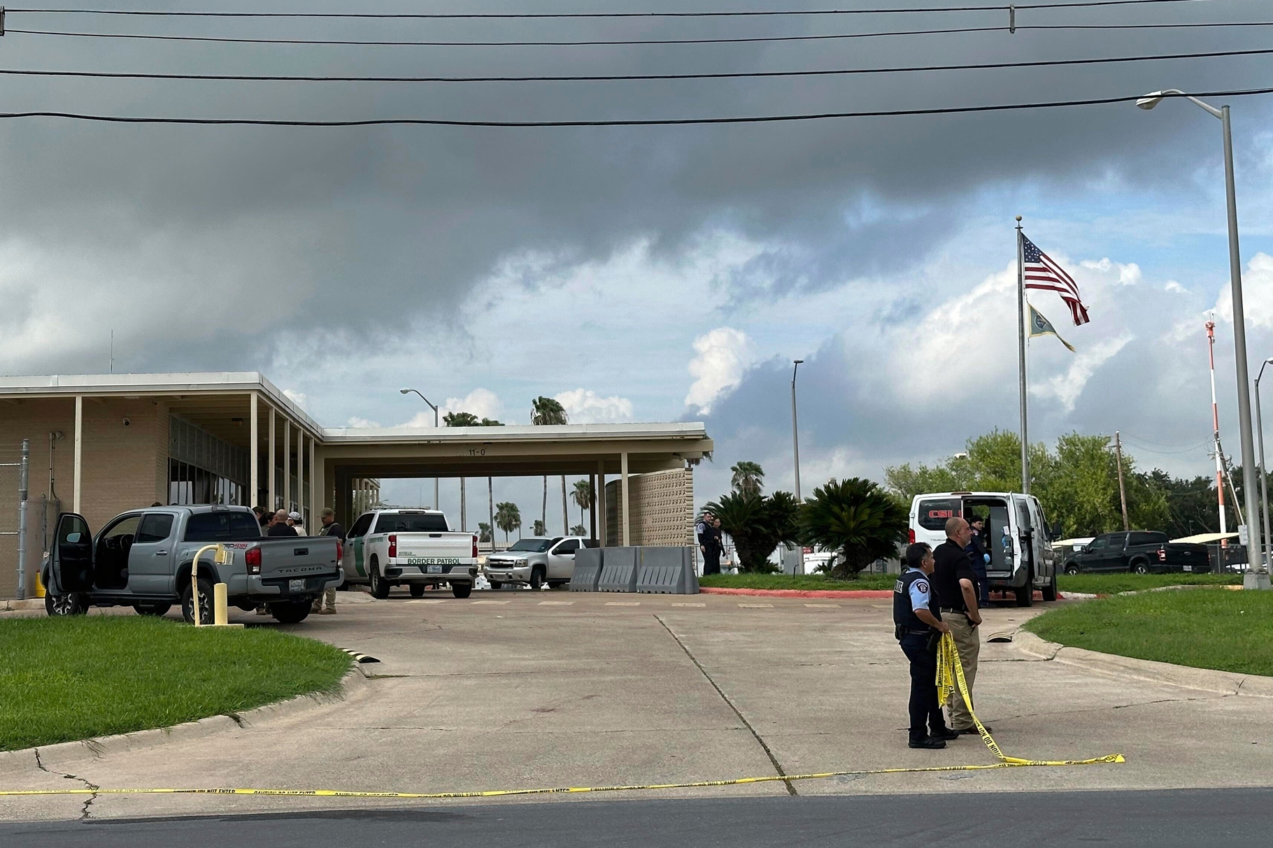 Hombre con rifle de asalto atacó edificio de la Patrulla Fronteriza en Texas y terminó muerto