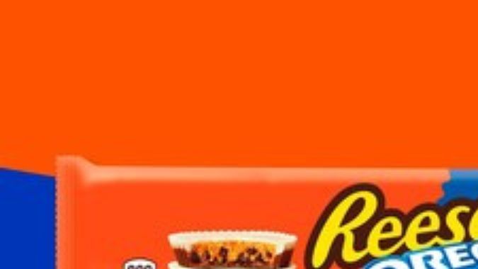 Las tazas Reese's tiene un relleno que combina crema de maní, chocolate y migas de galletas Oreo.