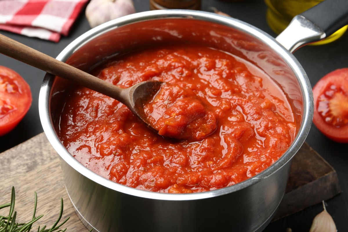 Cómo arreglar una salsa que quedó salada: 4 trucos que no fallan