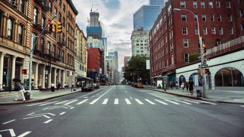 ¿Qué esconden los edificios falsos de Nueva York? Hispano lo reveló todo