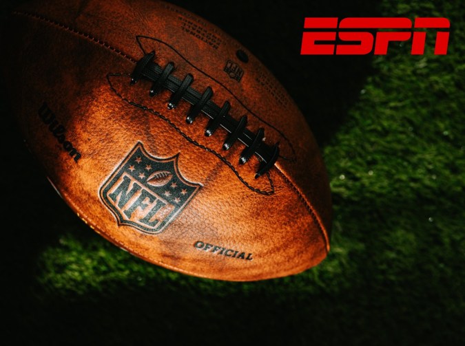 La alianza NFL-ESPN le daría posiciones posiciones estratégicas a ambos monstruos de la industria deportiva.