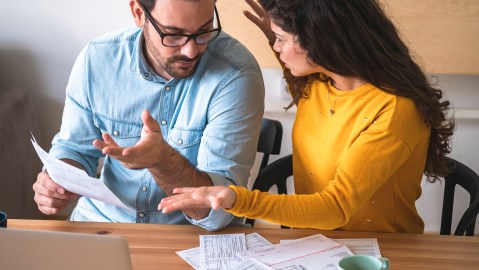 Si hay despilfarro por parte de un miembro de la pareja, el otro se va a quedar sin dinero.