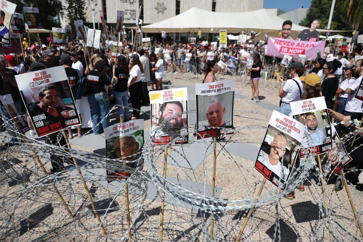 Rehenes sin comida: Hamás culpa a Israel y exige corredores humanitarios