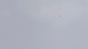 Agentes de policía custodian la entrada del centro de detención Alligator Alcatraz en Ochopee, Florida, EE. UU., el 25 de julio de 2025.